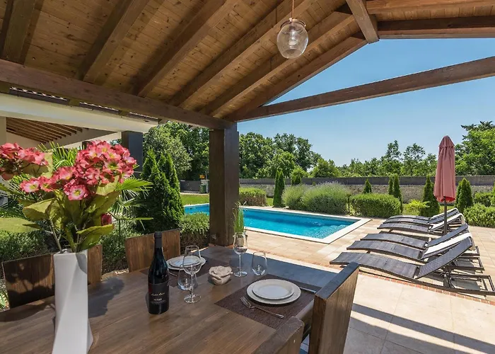 Leonardo Holiday home *